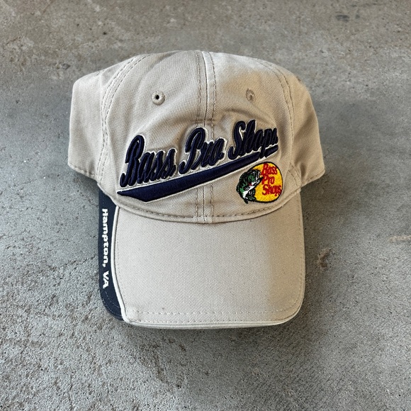 2000s Bass Pro Shops Cap - Picture 1 of 6
